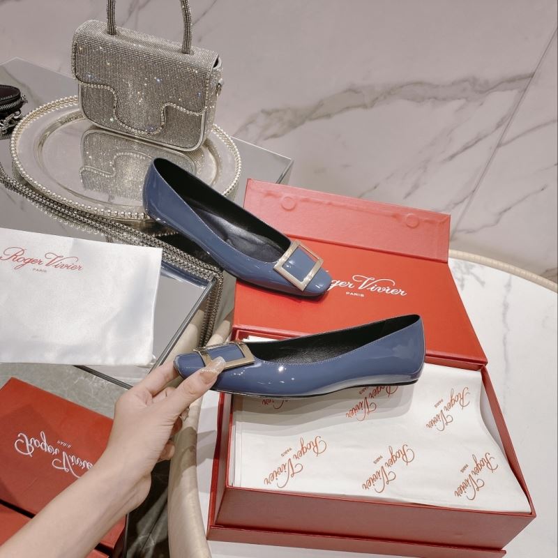 Roger Vivier flat shoes